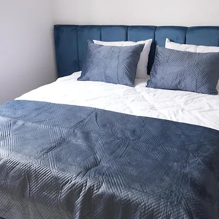 Luxury - Ia - Elegante Mini-suite I Stock Daire Neuwied